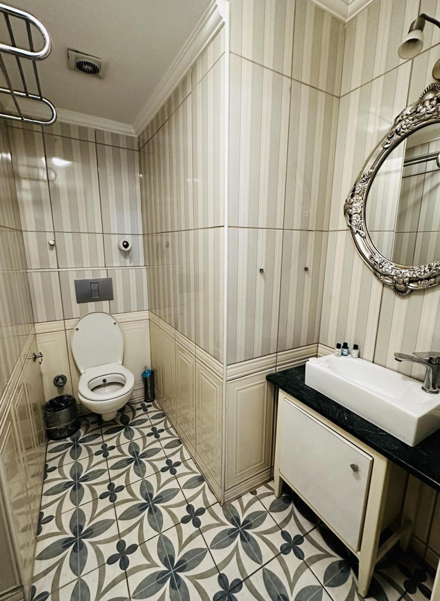 The Istanbul Alyon Hotel Taksim Экстерьер фото
